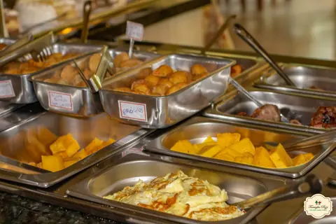 Buffet de salgados quentes da Famiglia Pezzi em Caxias do Sul