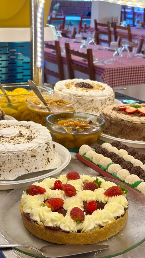 Buffet, pães e assados da Famiglia Pezzi em Caxias do Sul