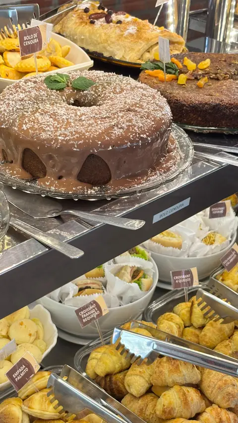 Doces, tortas e sobremesas da Famiglia Pezzi em Caxias do Sul
