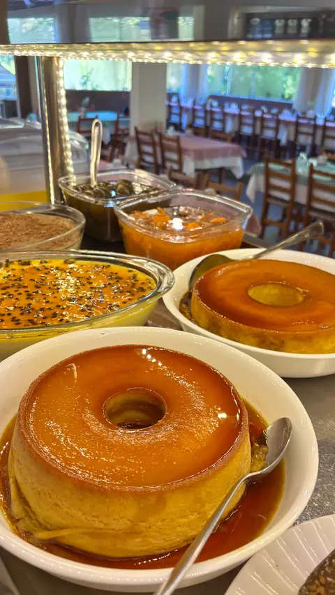 Doces, tortas e sobremesas da Famiglia Pezzi em Caxias do Sul