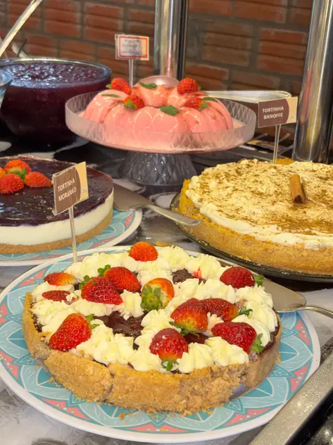 Doces, tortas e sobremesas da Famiglia Pezzi em Caxias do Sul