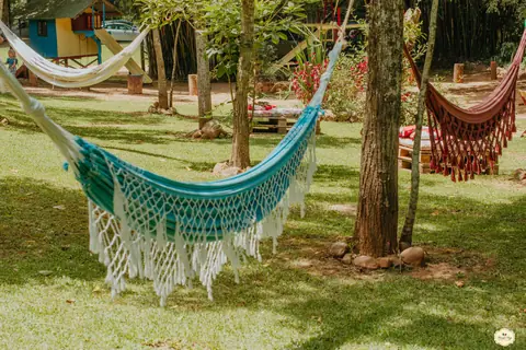 Jardim e área externa da Famiglia Pezzi em Caxias do Sul